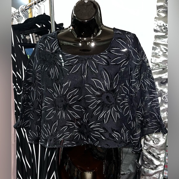 Tops - 💎Floral Top💎